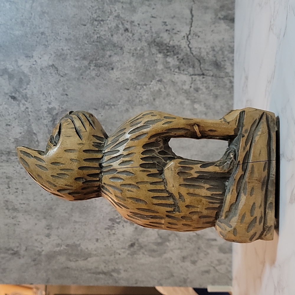 Vintage Wooden Hand Carved Folk Art Cat statue - Picture 6 of 8